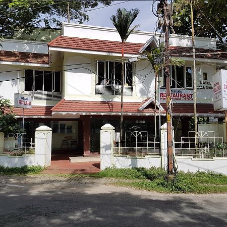Casa Linda Hotel Kochi Zewnętrze zdjęcie